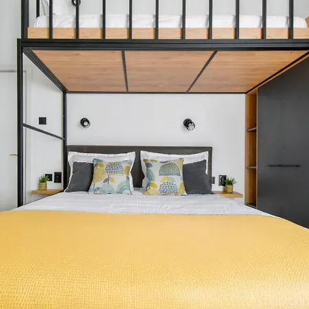 아파트 2br, 4 Baths, Terrace Steps From Landmarks 소피아