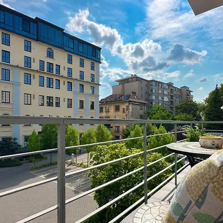 2br, 4 Baths, Terrace Steps From Landmarks Appartement *