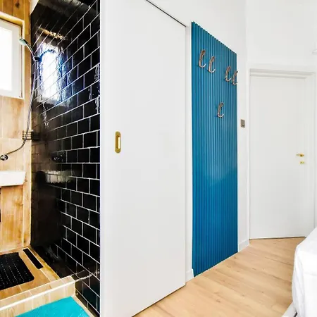 아파트 2br, 4 Baths, Terrace Steps From Landmarks