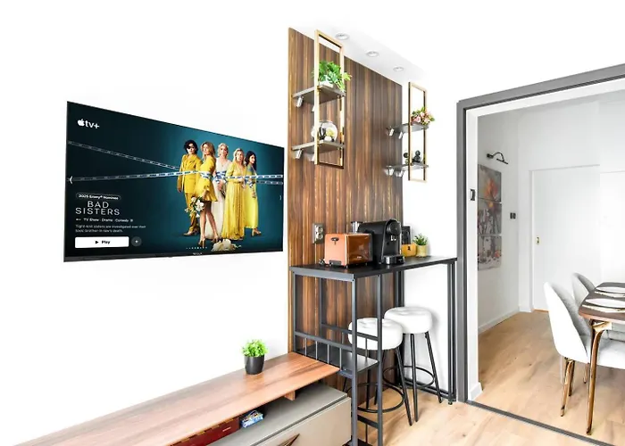 2br, 4 Baths, Terrace Steps From Landmarks * София